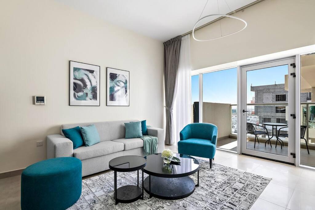 Stylish 1 Bedroom In Al Furjan
